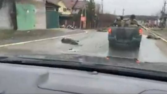 Masakra cywilów w Buczy w Ukrainie. Odpowiada za to rosyjski major