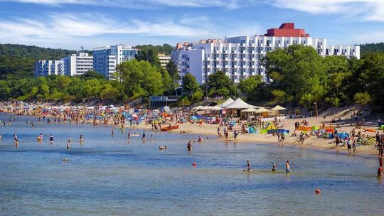 Masz zaległy urlop? Pracodawca może wysłać cię na niego przymusowo Masz zaległy urlop? Pracodawca może wysłać cię na niego przymusowo