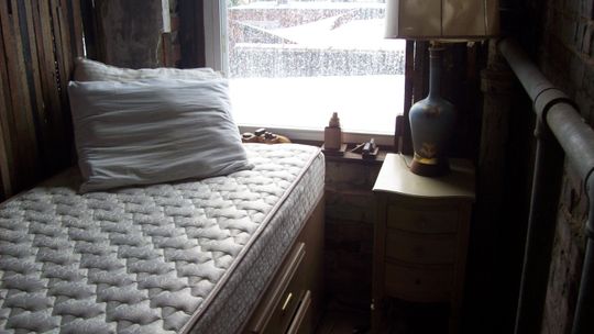 Materac 100x200 - jaki wybrać? Poznaj różnice między poszczególnymi rodzajami