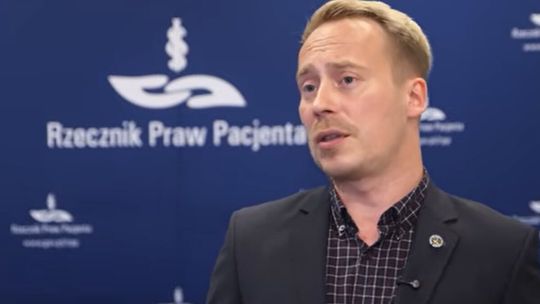 Medyczna dezinformacja w internecie: jak fake newsy zabijają pacjentów i dlaczego w nie wierzymy