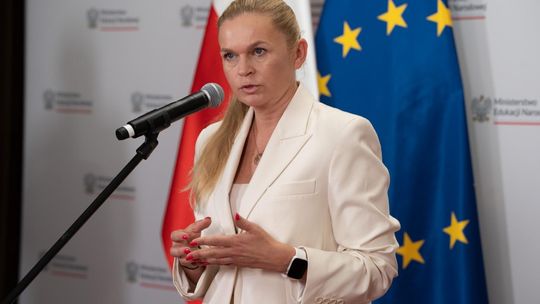 Nowy rok szkolny z nowymi terminami. MEN przyjął nowe zasady