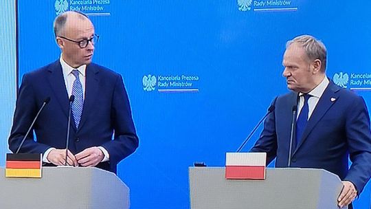 Merz przyjaźnie przyjęty przez Tuska w Warszawie. Zgrzyt w trzech tematach
