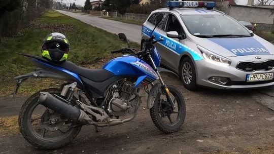 Miał kilka promili i szalał na chińskim motorze