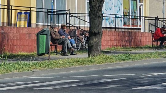 Miejscowy ruch oporu nie uznaje maseczek?