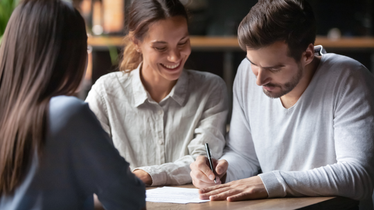 Deweloperzy znaleźli sposób na nowe przepisy? Informacja o cenie metra na stronie to tylko informacja