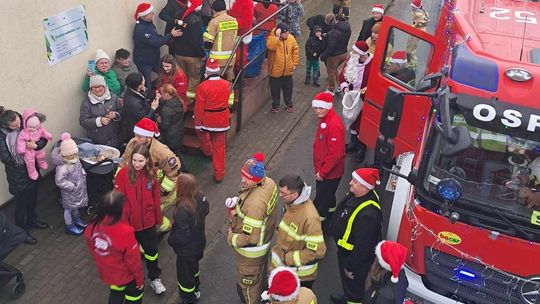 Mikołajki - jedni organizują, a inni zaniedbują tradycję i nie przynoszą dzieciom uśmiechu