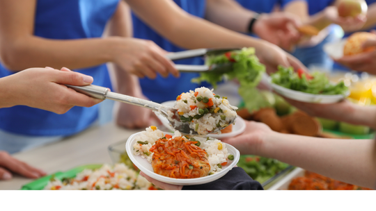 Wspieramy organizacje pożytku publicznego. Pompowaliśmy pieniądze do fundacji Rydzyka