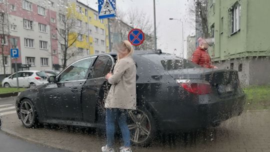 Mistrzyni parkowania przyłapna na gorącym uczynku