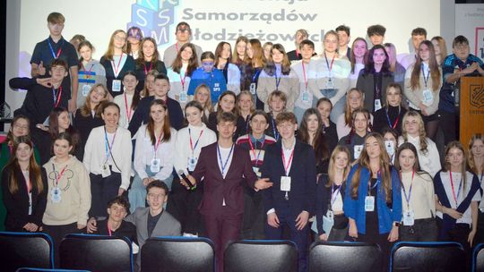Młodzi i ambitni liderzy z gm. Gryfino zaprezentowali się w działaniu. Konferencja Samorządów Młodzieżowych w Gryfinie