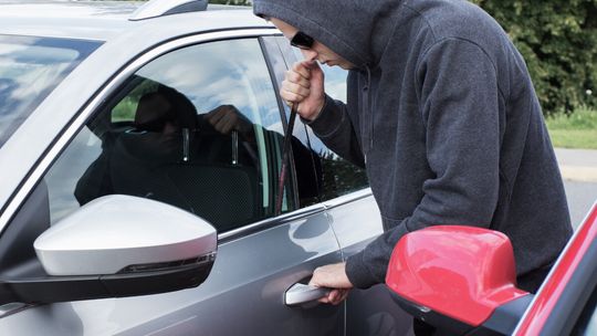 Złodzieje aut w odwrocie, ale plaga kradzieży w jednym regionie. Liczba kradzieży spadła o blisko 11 procent