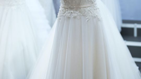 Moda na suknie ślubne w 2021 roku