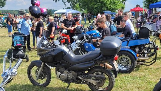 Motopiknik w Dłusku Gryfińskim - pasja i doskonała zabawa [FOTORELACJA]