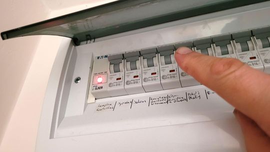 Motyka określi bon energetyczny. Ile dostaną osoby, które spełniają kryteria?