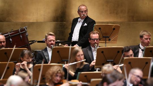 Na jubileusz tortu nie będzie, ale gorące rytmy już tak