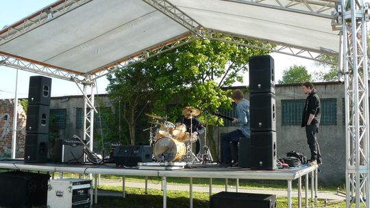 Na nabrzeżu na razie pustawo