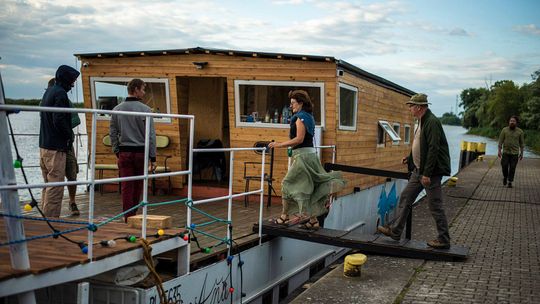 Na tym statku łączą przyjemne z pożytecznym. Przekonajcie się sami!