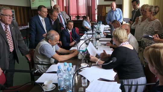 Nadadzą imię rondu