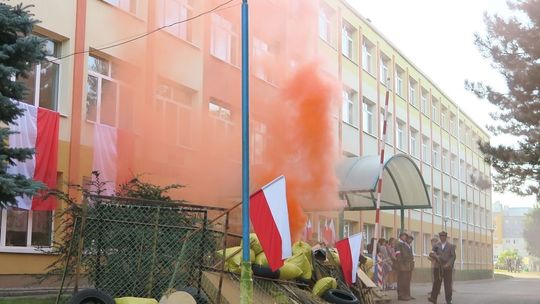 Nadają szkole zbiorowe imię bohaterów