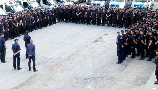 Nagrody dla policjantów biorących udział w zabezpieczaniu