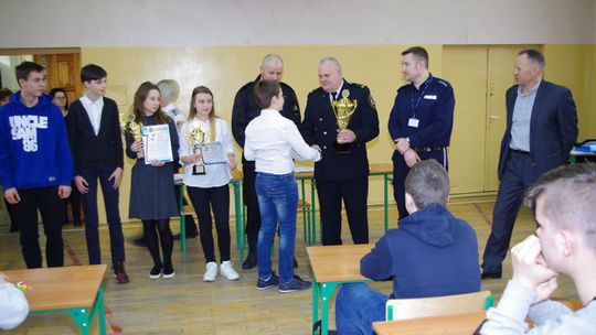 Nagrodzono laureatów gminnych eliminacji turnieju „Młodzież zapobiega pożarom”