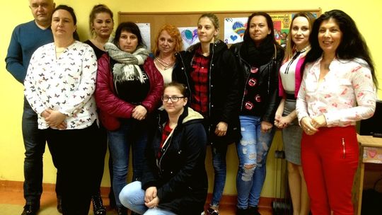 Najbliższe wybory w niedzielę. Jedne odbyły się w… autobusie