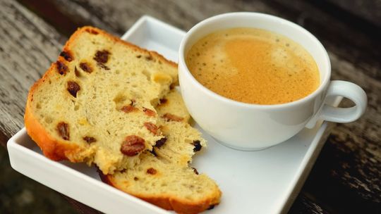 Najlepsze tortownice. Co warto wziąć pod uwagę przy ich wyborze?