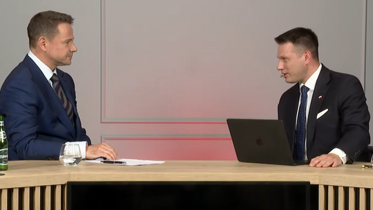 Najpierw debatowali, a potem biesiadowali. Trzaskowski u Mentzena Najpierw debatowali, a potem biesiadowali. Trzaskowski u Mentzena