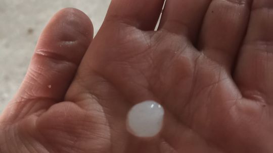 Najpierw padał deszcz, a potem grad