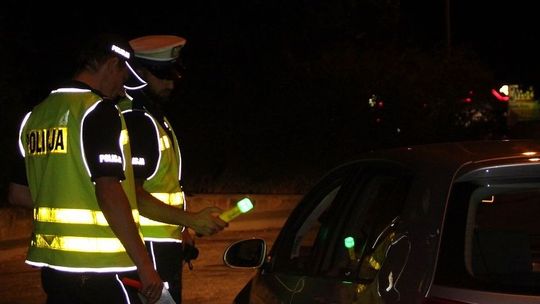  Napił się alkoholu i wsiadł za kierownicę