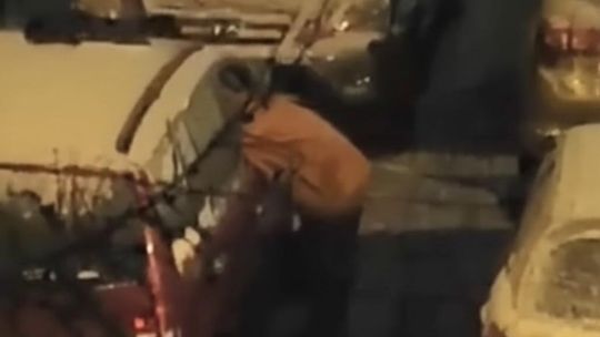 Narkotyki w kieszeniach dilera. Poranny patrol zakończony zatrzymaniem