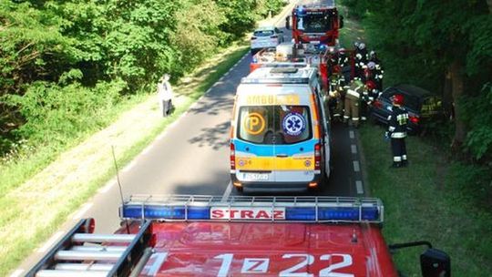 Nasi strażacy podczas akcji na drodze