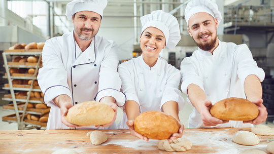 Kupujemy coraz gorszy chleb. Wiadomo, dlaczego jest niższa jakość