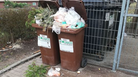 Nie mamy gdzie wyrzucać śmieci! - skarży się czytelnik