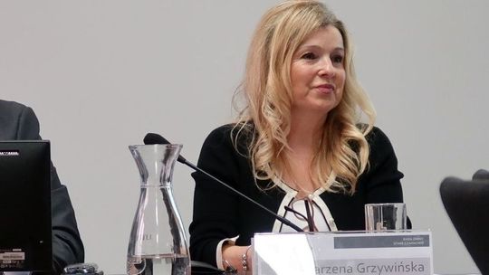 Nie śpimy, a podejmujemy szereg działań zapobiegających wystąpieniu epidemii – mówi wójt Marzena Grzywińska 