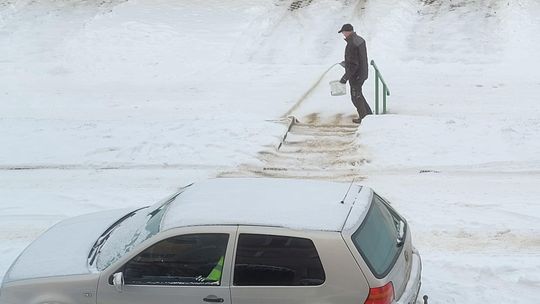 Niebezpieczna gołoledź jakiej nie było. Powiat gryfiński w strefie ostrzeżeń