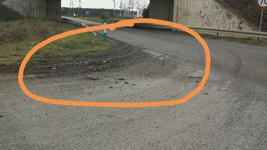 Niedoróbka straszy na drodze - list Niedoróbka straszy na drodze - list