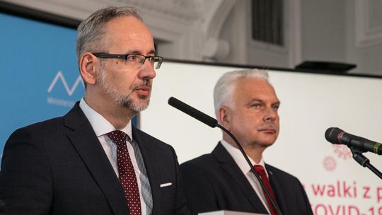 Niedzielski: hejt w sieci może pochodzić od służb związanych z innymi państwami Niedzielski: hejt w sieci może pochodzić od służb związanych z innymi państwami