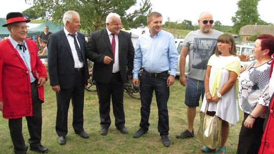 Niespodziewany gość na dożynkach