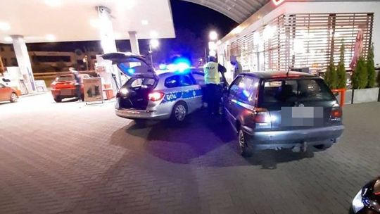 Nietrzeźwy kierowca złapany na stacji paliw