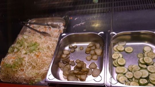 Nigdy nie wiem, czy jadąc po jedzenie, nie pocałuję klamki tego lokalu [list czytelniczki]