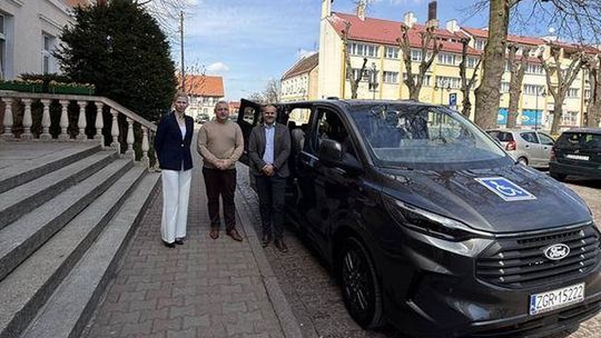 Nowoczesny transport i nowe wsparcie. Gmina stawia na mobilność i rekrutuje kierowcę Nowoczesny transport i nowe wsparcie. Gmina stawia na mobilność i rekrutuje kierowcę