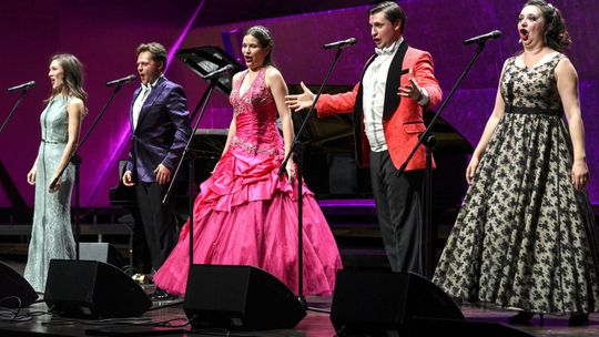 Noworoczny Koncert Wiedeński w Filharmonii Szczecińskiej. Tej gali nie można przegapić! Noworoczny Koncert Wiedeński w Filharmonii Szczecińskiej. Tej gali nie można przegapić!