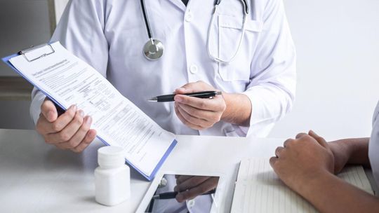 Kolejki do lekarzy specjalistów będą krótsze? Mandaty od NFZ