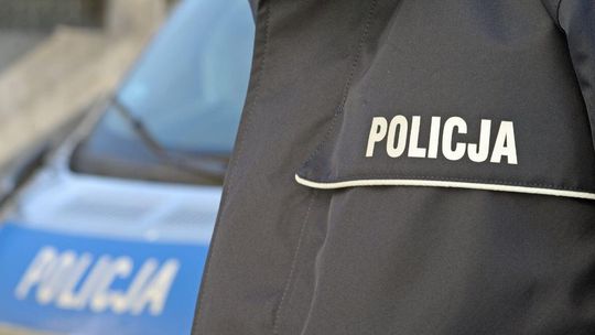Nożownik zadał policjantce dwa ciosy nożem. Padły też dwa strzały