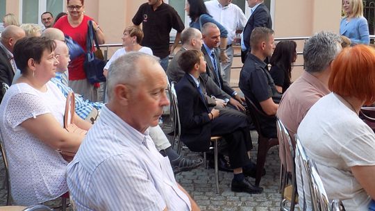 O 63 dniach chwały przypomniano na dziedzińcu Pałacyku