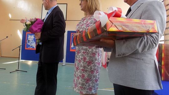 O której godzinie zabrzmi pierwszy szkolny dzwonek