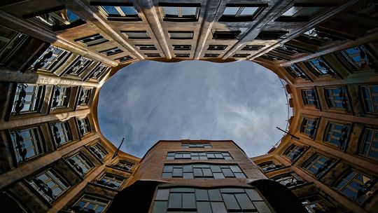 Ocena stanu technicznego budynku – jak ją przeprowadzić?