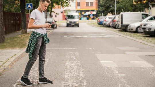 Od dziś nowe przepisy dla pieszych, rowerzystów i kierowców