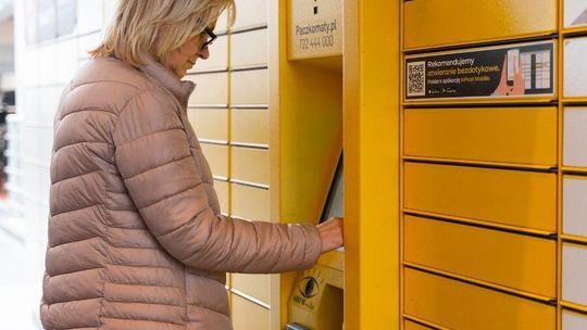 Rewolucja w InPost od 16 marca. Sprawdź jak teraz bezpiecznie zakleić karton metodą podwójnego H