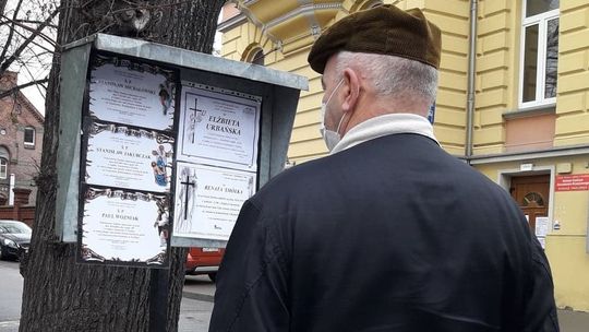 Odchodzą od nas 60-latkowie, ale i trzydziestolatek